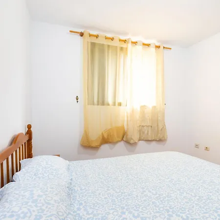 Live Paseo Salineras Apartment Caleta de Interián